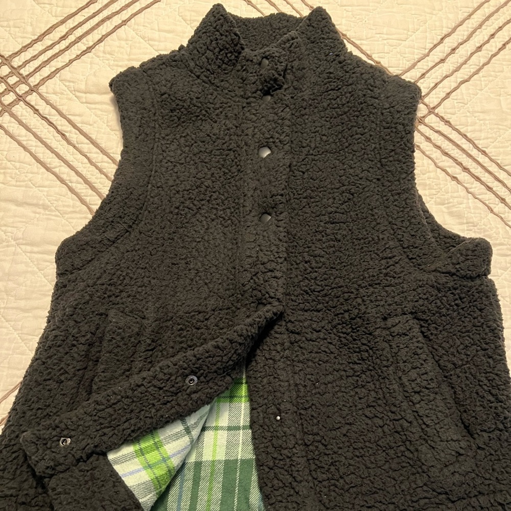Aerie Fleece Vest- Large